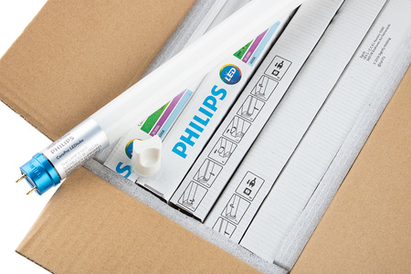 Świetlówka LED G13 T8 20W 2200lm 4000K Neutralna 240° 150cm PHILIPS CorePro