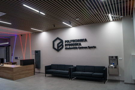 Lampa Oprawa Hermetyczna LED Pyłoszczelna 42W 5670lm 4000K Neutralna IP65 IK08 Szary Dampproof Ledvance