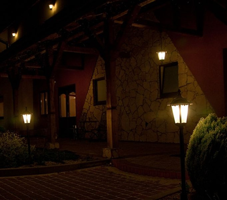 Lampa Ogrodowa Zewnętrzna Słupek LATARNIA E27 Retro Classic K 5002/2 114cm czarny Su-Ma