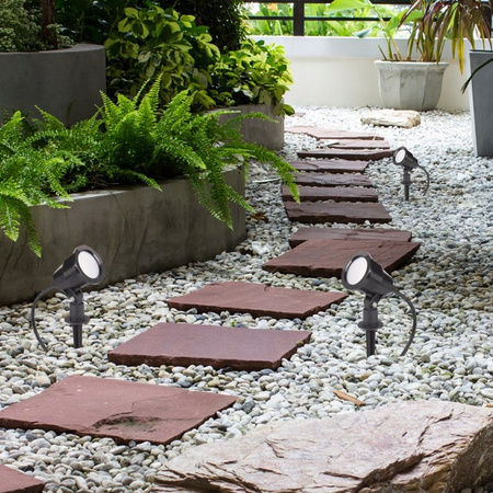 Lampa LED Ogrodowa Zewnętrzna Reflektor SERGIO 7W 2700K Wbijana Czarna Nowoczesna