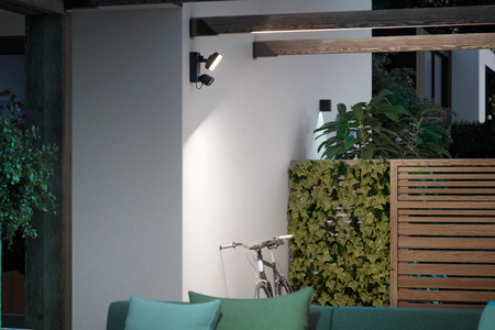 Naświetlacz LED Lampa 30.5W 2250lm IP44 White and Color Ambiance RGB + TW Czarna z Kamerą Zewnętrzną IP 1080p Full HD CMOS Inteligentna SMART Zigbee Secure Floodlight Camera Philips HUE