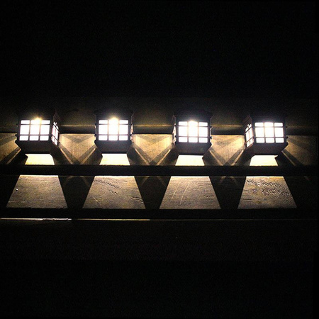 Kinkiet Lampa Solarna LED Ogrodowa Elewacyjna IP44 z Efektem Płomienia