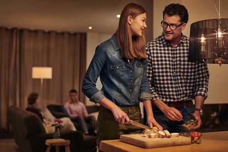 Żarówka LED E14 Świeczka BA35 7W = 60W 806lm 4000K Neutralna 360° FILAMENT LUMILED