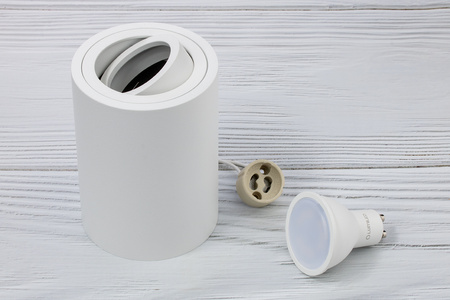 Oprawa Natynkowa HALOGENOWA Spot Tuba Ruchoma Okrągła Biała 115mm + Żarówka LED GU10 6W 120° 6500K AMAT-L LUMILED