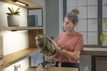 Lampka Podszafkowa LED Listwa Meblowa z Czujnikiem Ruchu 4W 290lm CCT Ściemnialna Czarny 30cm Linear Edge Ledvance