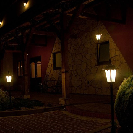 Lampa Ogrodowa Zewnętrzna Wisząca LED Retro Classic K 1018/1/D E27 Su-Ma