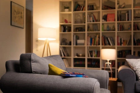 Żarówka LED A60 E27 4.9W = 40W 470lm 2700K Ciepła 200° z Czujnikiem Zmierzchu Classic Osram