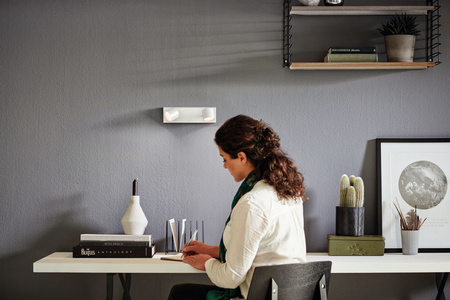 Lampa Sufitowa Reflektor LED 9W 1000lm 2200-2700K Ściemnialna WarmGlow Biała Star Philips