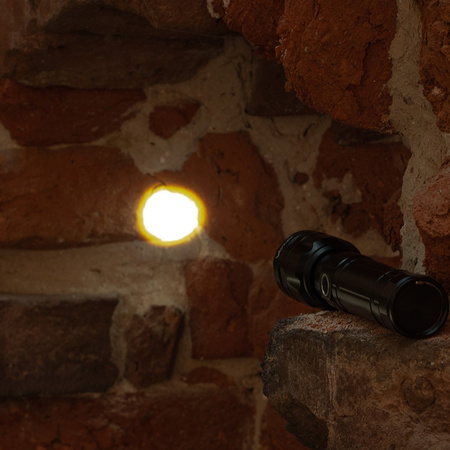 Latarka Taktyczna LED Lampka Ręczna Mocna 30W 1060lm Pro Series VA0108 Vayox