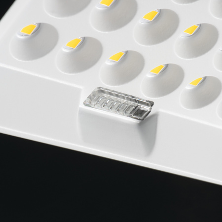 Naświetlacz LED Solarny SONE Czujnik Zmierzchu 10W 1200lm 4000K IP65 Czarny KANLUX