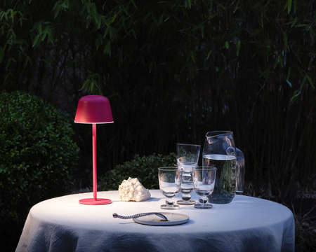 Lampa Ogrodowa LED Stojąca Ozdobna Lampka LED 2.5W 200lm 2700 4000 6500K CCT Ściemnialna Czerwony IP54 Endura Osram