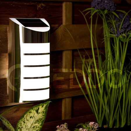 Lampa Ogrodowa LED elewacyjna solarna SAFFO chrom/biały 6000K zimna GOLDLUX (Polux)