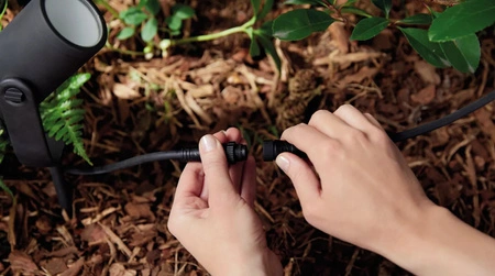 Kabel Przedłużający 2.5m Zewnętrzny ze Złączką typ T IP67 Czarny Outdoor LowVolt Accessory Philips HUE