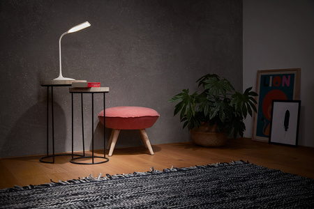 Lampka Biurkowa Nocna LED 5W 3000K USB PANAN Biała Ledvance