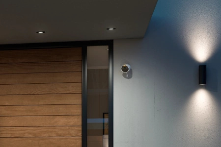 Kamera Przewodowa Zewnętrzna IP 1080p Full HD CMOS Biała Zigbee WiFi SMART Security Camera Secure Philips HUE