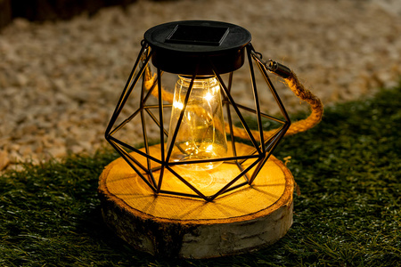 Lampa Solarna Wisząca LED Zewnętrzna Ogrodowa Latarenka 3000K IP44 Czujnik Zmierzchu