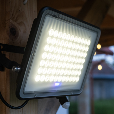 Naświetlacz Solarny LED Halogen 300W Lampa Ogrodowa 4000K IP65 Czujnik Ruchu PIR + Pilot FULGOR LUMILED