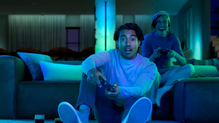 Taśma LED Pasek na Telewizor TV 75" Gradient 20W 1100lm IP20 White and Color Ambiance RGB + TW Inteligentna SMART Zigbee Bluetooth Gradient TV Strip Philips HUE