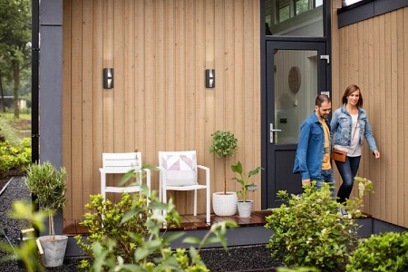 Kinkiet Ogrodowy Lampa Elewacyjna Zewnętrzna LED 9W 1000lm 2700K IP44 Antracyt Shades Philips