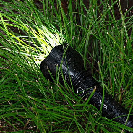 Latarka Taktyczna LED Mocna Akumulatorowa USB-C 20W 1900lm IPX6 VAYOX