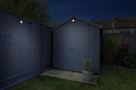 Kinkiet Ogrodowy Lampa Elewacyjna Zewnętrzna LED z Czujnikiem Ruchu i Zmierzchu 1.7W 70lm 3000K Ciepła Szary IP44 Endura Osram