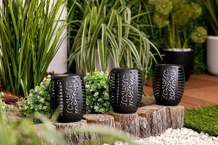 Lampa Solarna Ogrodowa LED Wisząca LATARENKA Płomień IP44 1700K Czujnik Zmierzchu