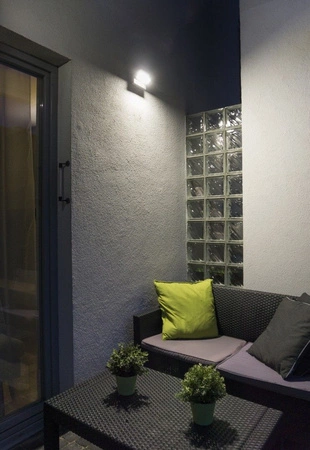 Lampa Ogrodowa Zewnętrzna Elewacyjna KINKIET LED Rota RT-K100 10W 720lm 4000K Neutralna Su-Ma