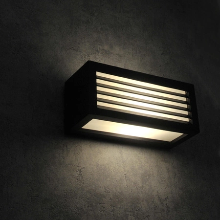 Lampa Ogrodowa Kinkiet Elewacyjny OSAKA E27 IP54 Czarna GOLDLUX (Polux)