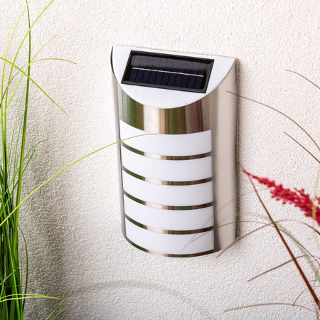 Lampa Ogrodowa LED elewacyjna solarna SAFFO chrom/biały 6000K zimna GOLDLUX (Polux)