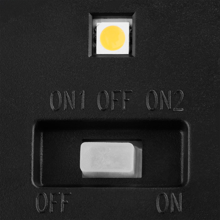 Lampa Solarna Ogrodowa LED Wbijana Zewnętrzna LATI Ciepły Czarny