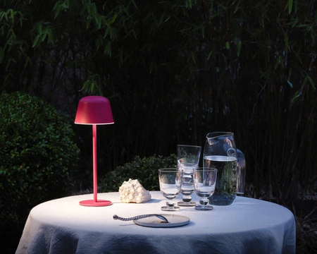 Lampa Ogrodowa LED Stojąca Ozdobna Lampka LED 2.5W 200lm 2700 4000 6500K CCT Ściemnialna Czerwony IP54 Endura Osram