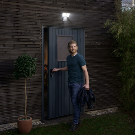 Naświetlacz LED Reflektor Zewnętrzny Lampa 16W 1500lm 4000K IP55 Szary Z Czujnikiem Ruchu i Zmierzchu Endura Ledvance