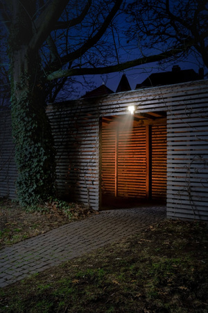 Naświetlacz LED Reflektor Zewnętrzny Lampa 27W 3000lm 4000K IP55 Biały Z Czujnikiem Ruchu i Zmierzchu Endura Ledvance