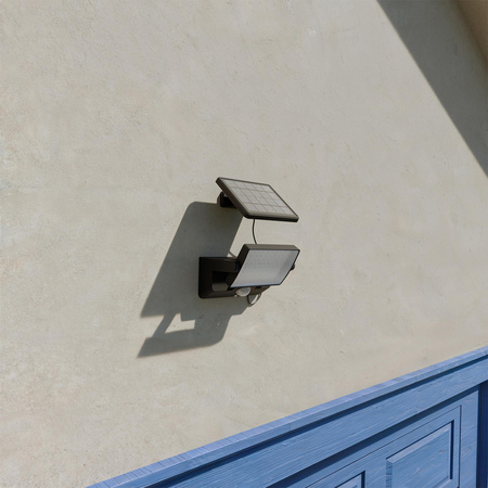 Lampa Solarna Naświetlacz Solarny LED 8.2W 1000lm 3000K Ciepła IP44 Czarny z Czujnikiem Ruchu Fyns Philips