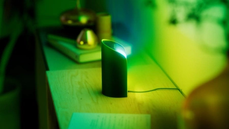 Lampka Biurkowa LED do Podświetlania Ścian 1035lm IP20 White and Color Ambiance RGB + TW Czarna Inteligentna SMART Zigbee Bluetooth Indoor Table Lamp Play Wall Washer Philips HUE