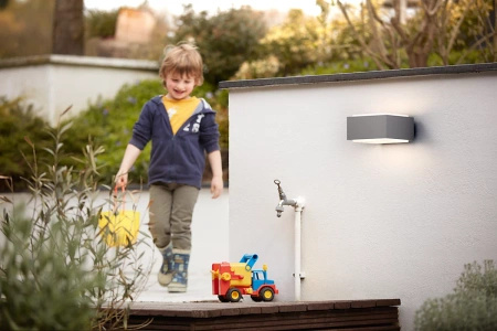 Kinkiet Ogrodowy Lampa Elewacyjna Zewnętrzna E27 IP44 Szara Hedgehog Philips