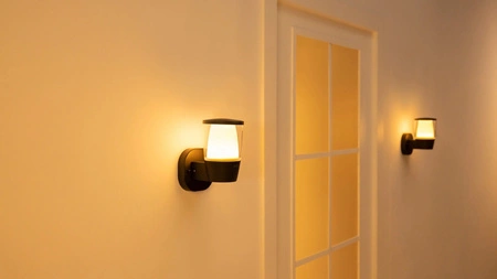 Kinkiet Ogrodowy LED Lampa Zewnętrzna 8.5W 650lm 2700-5000K RGB + TW Czarna Okrągła Inteligentna SMART WiFi Bluetooth Aplikacja ELPAS WiZ