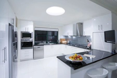 Plafon LED z pilotem SIENA 80W 3000-6000K 75 cm IP20 Metal i tworzywo sztuczne Milagro