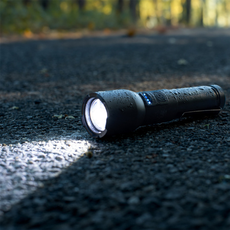 Latarka akumulatorowa LED Klasyczna 20W 800lm Lampka Ręczna Mocna ZOOM VA0180 VAYOX