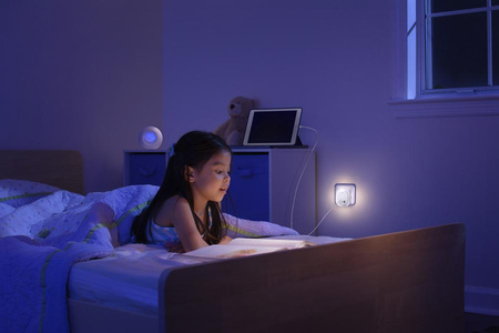 Lampka Nocna LED Z Wtyczką USB-A USB-C do Gniazdka 12.5W 9lm 3000K Ciepła z Czujnikiem Zmierzchu Biały Lunetta Ledvance