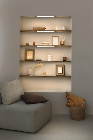 Lampka Podszafkowa LED Listwa Meblowa z Czujnikiem Ruchu Bezramkowa 7.5W 450lm CCT Ściemnialna Biały 30x20cm Undercabinet Ledvance