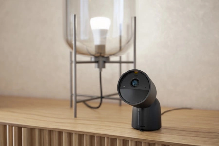 Kamera Przewodowa Wewnętrzna IP 1080p Full HD CMOS Czarna Zigbee WiFi SMART Security Camera Secure Philips HUE