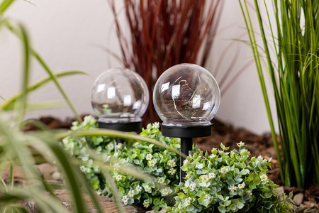 Lampa Solarna LED Ogrodowa Wbijana Ozdobna Kula 3000K IP44 10cm