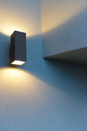 Lampa Ogrodowa Zewnętrzna Elewacyjna KINKIET LED Adela 8001 BL E27 Su-Ma