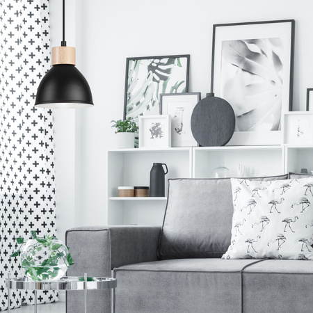 Lampa Wisząca Sufitowa NICO E27 Czarna Drewniana LM-1.143 Lamkur