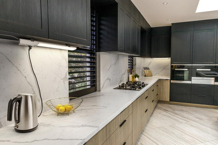 Lampa Podszafkowa LED Oprawa Liniowa Oświetleniowa USB 10W 4000K Neutralna Biała LEDVANCE