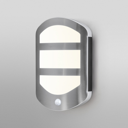 Lampa Ogrodowa Zewnętrzna Kinkiet Elewacyjny LED 12.5W 650lm 3000K IP44 Srebrny Z Czujnikiem Ruchu i Zmierzchu Endura Ledvance