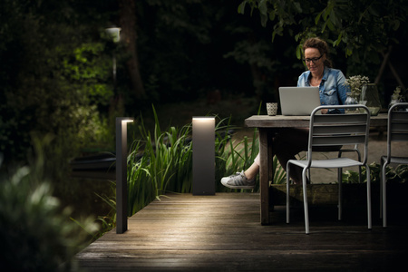 Lampa Ogrodowa Zewnętrzna SŁUPEK 77cm LED 9W 1000lm 2700K IP44 Bustan Philips