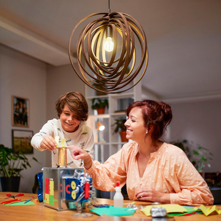 Żarówka LED E27 Kulka P45 1.2W = 25W 252lm 210lm/W 2700K Ciepła 300° KLASA A UltraEfficient Philips