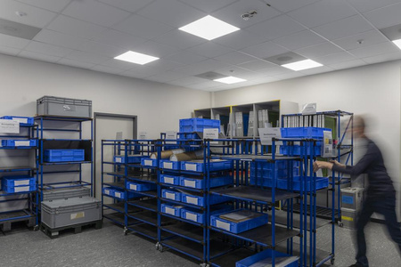 Panel LED Oprawa Biurowa Lampa Sufitowa 28W 3640lm 4000K Neutralna Natynkowa Podtynkowa Biały 62x62cm UGR19 Comfort Ledvance